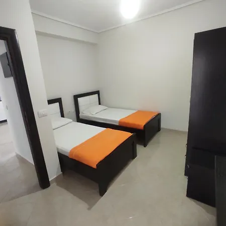 Apartment Center Lukovë