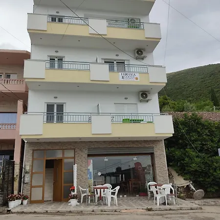 Apartment Center Lukovë